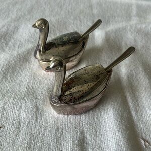 Wm. A. Rogers Silverplated SaltCellar Swans